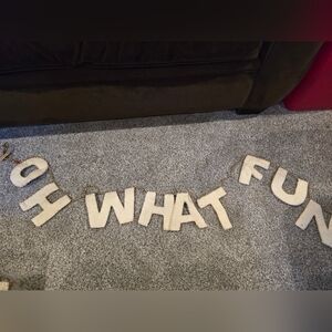 Oh What Fun Festive Garland - Cream